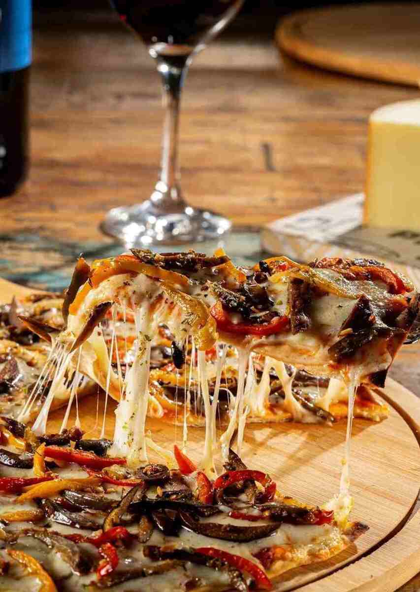 Localizado em Taguatinga, o tradicionalmente rodízio de R$ 42,90, sairá por R$ 24,90. Para aproveitar a promoção o cliente precisa adquirir o voucher pelo site.
