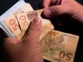 Orçamento de 2026 prevê novo salário mínimo de R$ 1.631 - Marcello Casal JrAg&ecirc;ncia Brasil