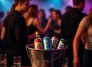 Duas pessoas morrem intoxicadas por metanol em bebida alcoólica - Meta AI 
