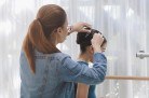 Mães deixam carreira pela formação profissional dos filhos -  (crédito: DINO)