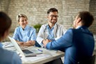Seguro de responsabilidade civil cresce entre médicos - (crédito: DINO) Seguro de responsabilidade civil cresce entre médicos - (crédito: DINO)