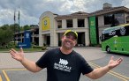 Da rua do bairro ao hotel da Seleção na Copa nos EUA - (crédito: DINO) Da rua do bairro ao hotel da Seleção na Copa nos EUA - (crédito: DINO)