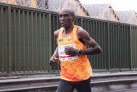 Kipchoge retorna ao Brasil com o WATCH GT Runner 2
- (crédito: William Anacleto) Kipchoge retorna ao Brasil com o WATCH GT Runner 2
- (crédito: William Anacleto)