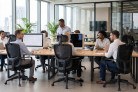 Como o ambiente de trabalho influencia foco e bem-estar - (crédito: DINO) Como o ambiente de trabalho influencia foco e bem-estar - (crédito: DINO)