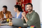 Benefício educacional ganha espaço nas empresas -  (crédito: DINO)