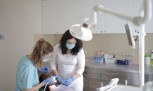 Como escolher um dentista de confiança sem perder tempo pesquisando - (crédito: Mercado Hoje) Como escolher um dentista de confiança sem perder tempo pesquisando - (crédito: Mercado Hoje)