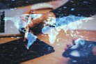 Tarifas dos EUA trazem perdas, mas criam tratados comerciais - (crédito: DINO) Tarifas dos EUA trazem perdas, mas criam tratados comerciais - (crédito: DINO)