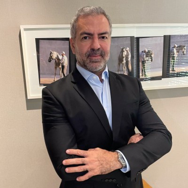 Seleção para o primeiro emprego vai além do diploma - (crédito: DINO) Seleção para o primeiro emprego vai além do diploma - (crédito: DINO)