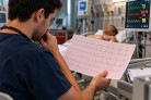 Morte súbita: o ECG do pronto-socorro pode mudar o desfecho - (crédito: DINO) Morte súbita: o ECG do pronto-socorro pode mudar o desfecho - (crédito: DINO)