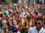 Vai curtir os blocos de rua no carnaval? Saiba como se manter saudável - DINO