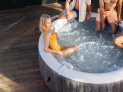 Spas infláveis ganham espaço entre consumidores brasileiros - (crédito: DINO) Spas infláveis ganham espaço entre consumidores brasileiros - (crédito: DINO)