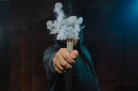 Pulmão de pipoca: vape compromete pulmões em poucos meses -  (crédito: DINO)